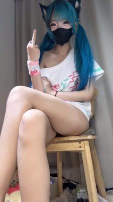 【爱秀套图】【1080P】芃芃大人高清第一视角羞辱合集第二部 bf52954