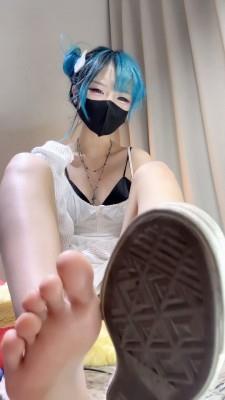 【爱秀套图】【1080P】芃芃大人高清第一视角羞辱合集第二部 bf52954