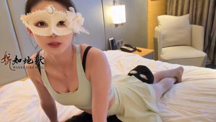 【爱秀套图】【婉儿】肉丝腿绞关节技拳击爆虐粉丝到求饶 ACYC-4519