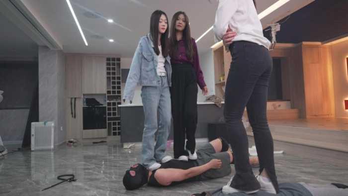 【爱秀套图】超级三美女YAPOO风格顶级大制作 大量美女成吨圣水混合 YC-250502-8