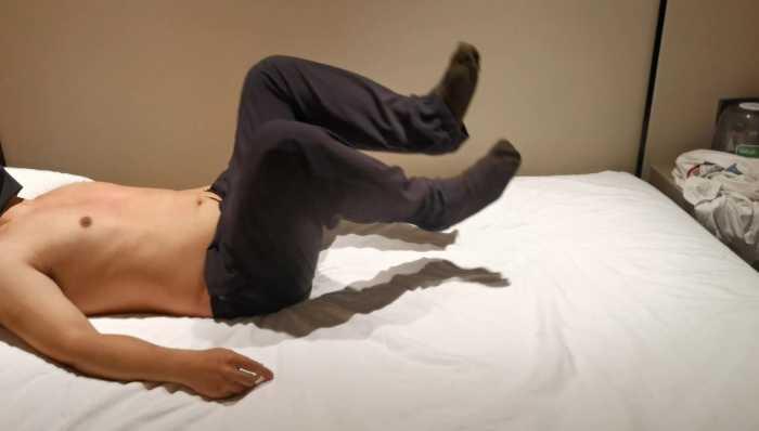 【爱秀套图】女大肉丝跳1000下+ YC-250503-2