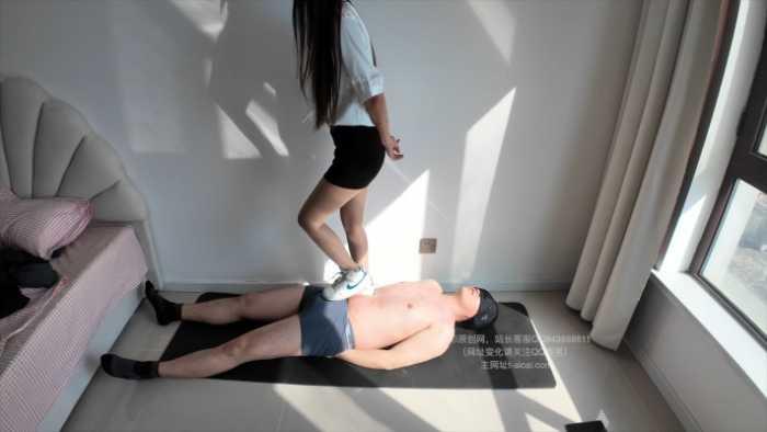 【爱秀套图】柒柒小主日常身体平衡训练 YC-250505