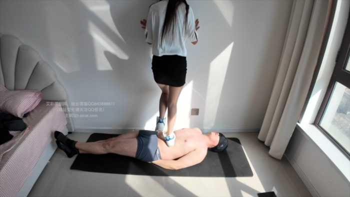 【爱秀套图】柒柒小主日常身体平衡训练 YC-250505