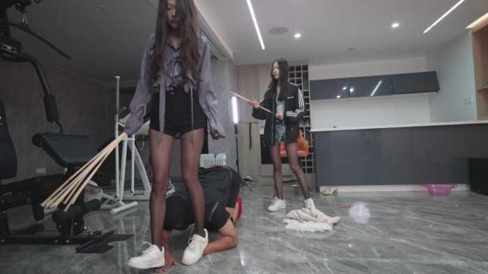 【爱秀套图】高跟踩乳会喷射？ 画画S鱼七S魔鬼藤条重度另类 YC-250508-7