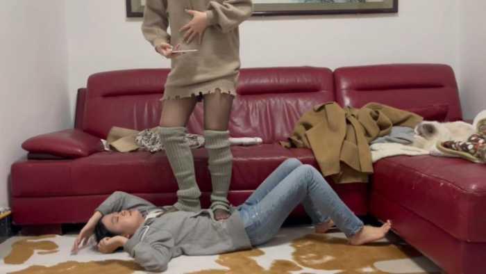 【爱秀套图】最强女m最新动态【大闺蜜和m的私密游戏】 YC-250508-3