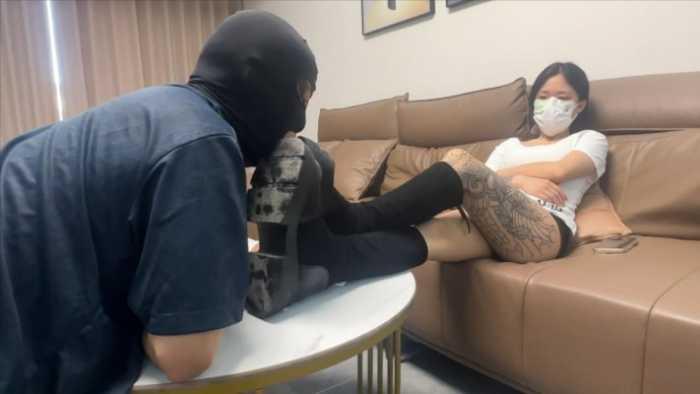 【爱秀套图】【卫校小琳殿下】长靴白袜首调 YC-250514-4