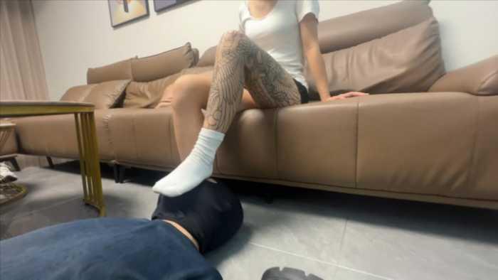 【爱秀套图】【卫校小琳殿下】长靴白袜首调 YC-250514-4