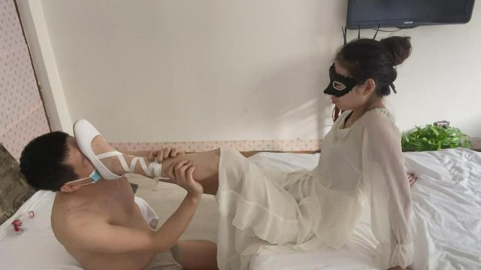 【爱秀套图】怪力小仙女的绝对折磨 sm416