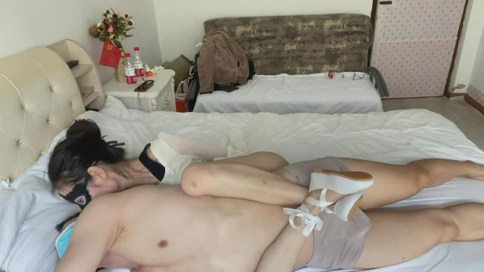 【爱秀套图】怪力小仙女的绝对折磨 sm416