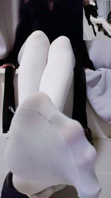 【爱秀套图】剧情向—修女与小男孩1（轻口） YC-250518-5