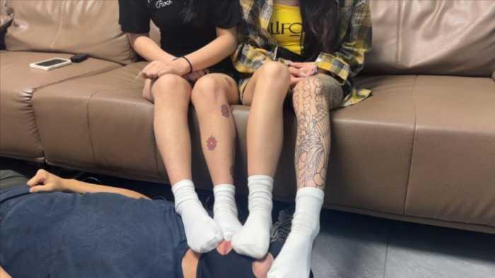 【爱秀套图】【卫校小琳殿下】带闺蜜体验玩狗 YC-250520