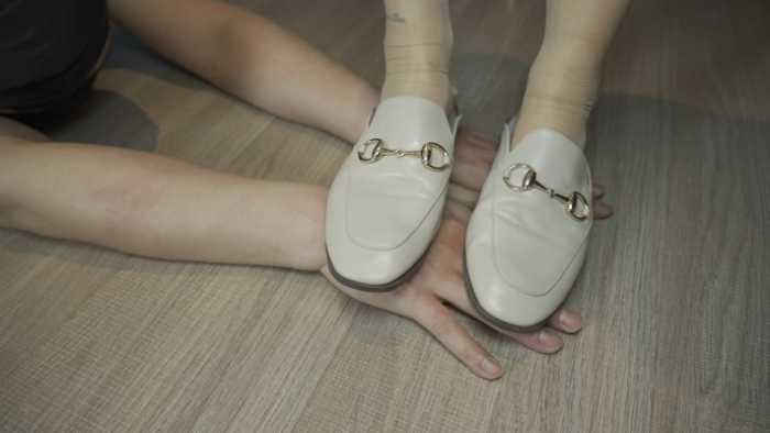 【爱秀套图】【彼岸花】无意识踩手 YC-250522-8