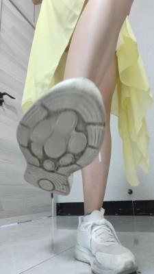 【爱秀套图】【兰儿小主】女巨人-上门的女推销员 YC-250522-2