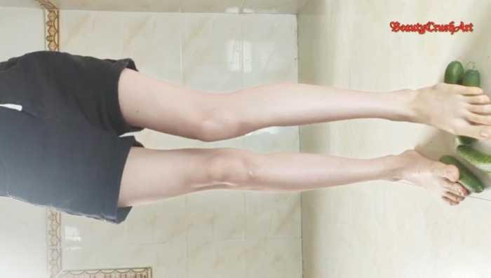 【爱秀套图】【BeautyCrushArt】新人小苒试拍黄瓜 YC-250523