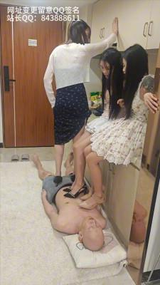 【爱秀套图】【素人S】三个漂亮小姐姐高跟群踩 YC-250530