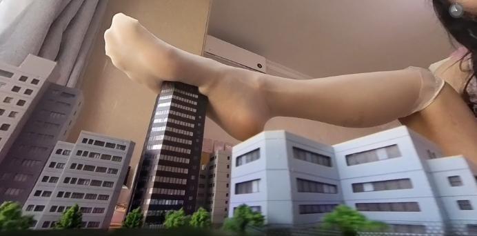 【爱秀套图】【GTS VR】莫瑶女神白丝华伦天奴踩踏微缩城市 巨大女神莫瑶微缩城市接管 JS250603~3