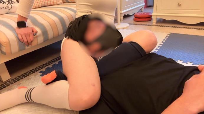 【爱秀套图】让初次体验的粉丝感受被绞的感觉 ACYC-4577