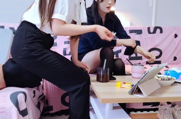 【爱秀套图】《芷瑾女王日常坐垫》 YC-250531-2