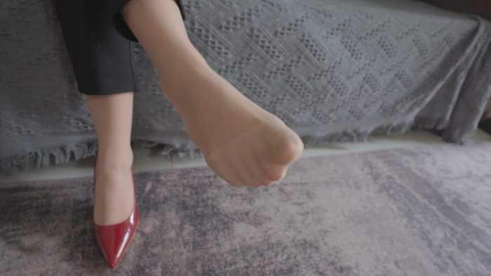 【爱秀套图】【贝琳】肉丝虐狗奴合集 BLHJ1