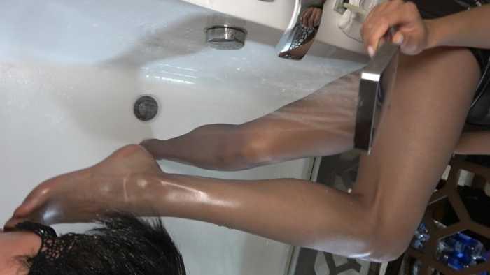 【爱秀套图】【苒溪S】家奴日常的伺候 YC-250606-6