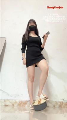 【爱秀套图】【BeautyCrushArt】夏树黑靴踩汉堡（竖屏） YC-250605-5