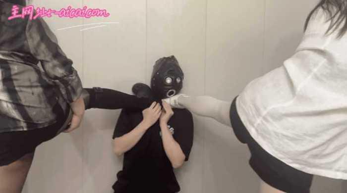 【爱秀套图】南京南星S携闺蜜爆踹狗头 YC-250608-6