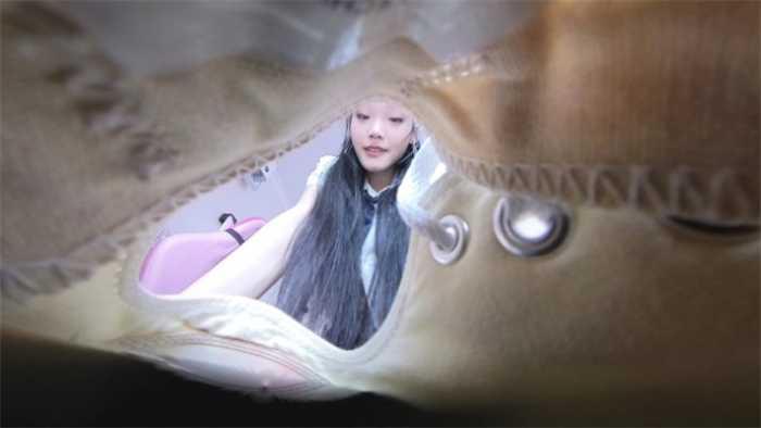 【爱秀套图】【GTS VR】莫瑶女神GTS这么小人入鞋入袜 JS250612~5