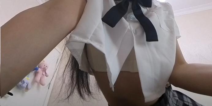 【爱秀套图】【GTS VR】莫瑶女神GTS这么小人入鞋入袜 JS250612~5