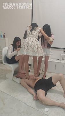 【爱秀套图】【素人S】三个漂亮小姐姐高跟群踩第二波 YC-250610