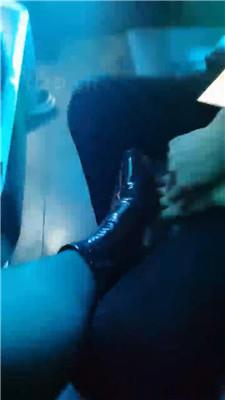 【爱秀套图】【乐姐】酒吧夜场的诱惑