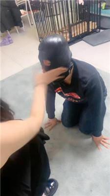 图片[14]_蜜糖情侣双S-跪舔脏鞋/骑狗背/耳光