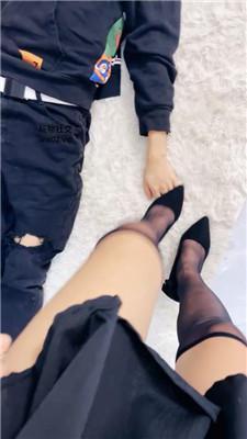 沐沐大大跪舔黑丝高跟/踩踏/骑马 JS241017-42