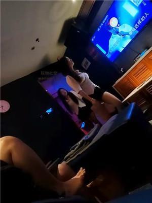 【爱秀套图】【狗哥】实录-黑丝技师暴力虐兄弟犬【双视角完整版】bf43596