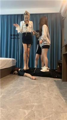 欣婷3S-小白鞋白袜+高跟踩踏三视角版 bf45957