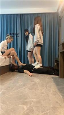 欣婷3S-小白鞋白袜+高跟踩踏三视角版 bf45957