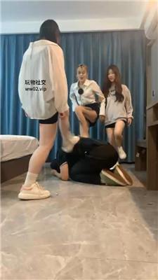 欣婷3S-小白鞋白袜+高跟踩踏三视角版 bf45957