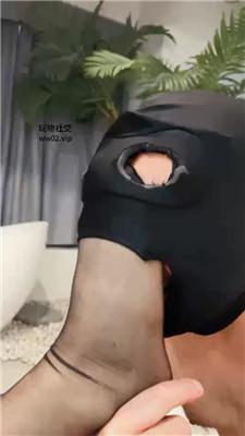 沐沐大大沉浸式黑丝裸足狂舔 JS241017-17