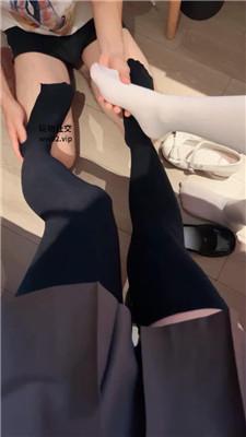 不甜双S洛丽塔-黑丝白丝踩虐/羞涩舔jio双视角版 JS241017-22