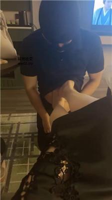 佳禾御姐范-跪舔高跟肉丝脚 JS241023-27