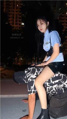 泡泡深夜户外狗链遛狗犬化 bf44287