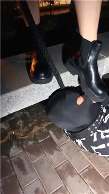 泡泡深夜户外狗链遛狗犬化 bf44287