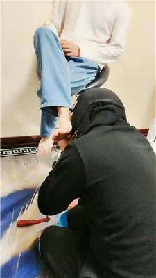 平凡情侣主-骑马转胯狗爬鞭打/黑丝高跟踩虐 JS241023-18