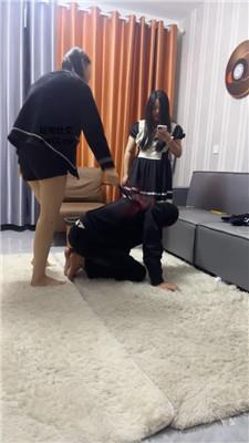 白兔双S-轮流踩踏舔鞋舔脚/鞭打双视角版 bf46519