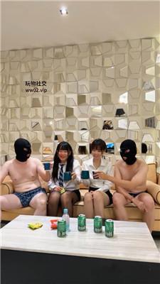 【爱秀套图】【乔S】双S-姐妹花轮流玩废双奴【双视角完整版】bf46507