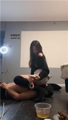 緲緲长靴碾压踩/藤条重度鞭打 bf46553