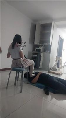 林十七双S-骑马狗爬/舔闻脏鞋白丝 JS241103-20