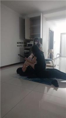 林十七双S-骑马狗爬/舔闻脏鞋白丝 JS241103-20