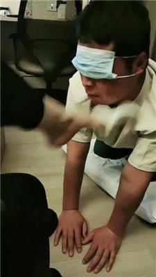 美容院夜跑后超臭白棉袜气味辱/强制闻鞋 JS241103-11