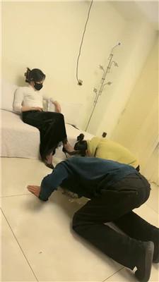 辣姐情侣奴-奴下奴-狗链遛狗/戒尺虐打/骑马舔脏鞋/喝圣水 bf46538