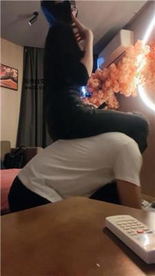 诗诗骑马骑脖/白袜脚蹂躏 bf46539